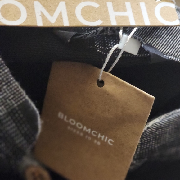 Bloomchic womens black and white henley long sleeve size 10 or us M NWT - Picture 5 of 9